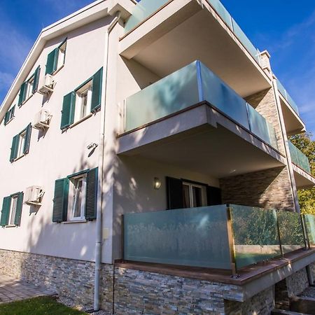 Apartments Lavanda Baška Exteriör bild