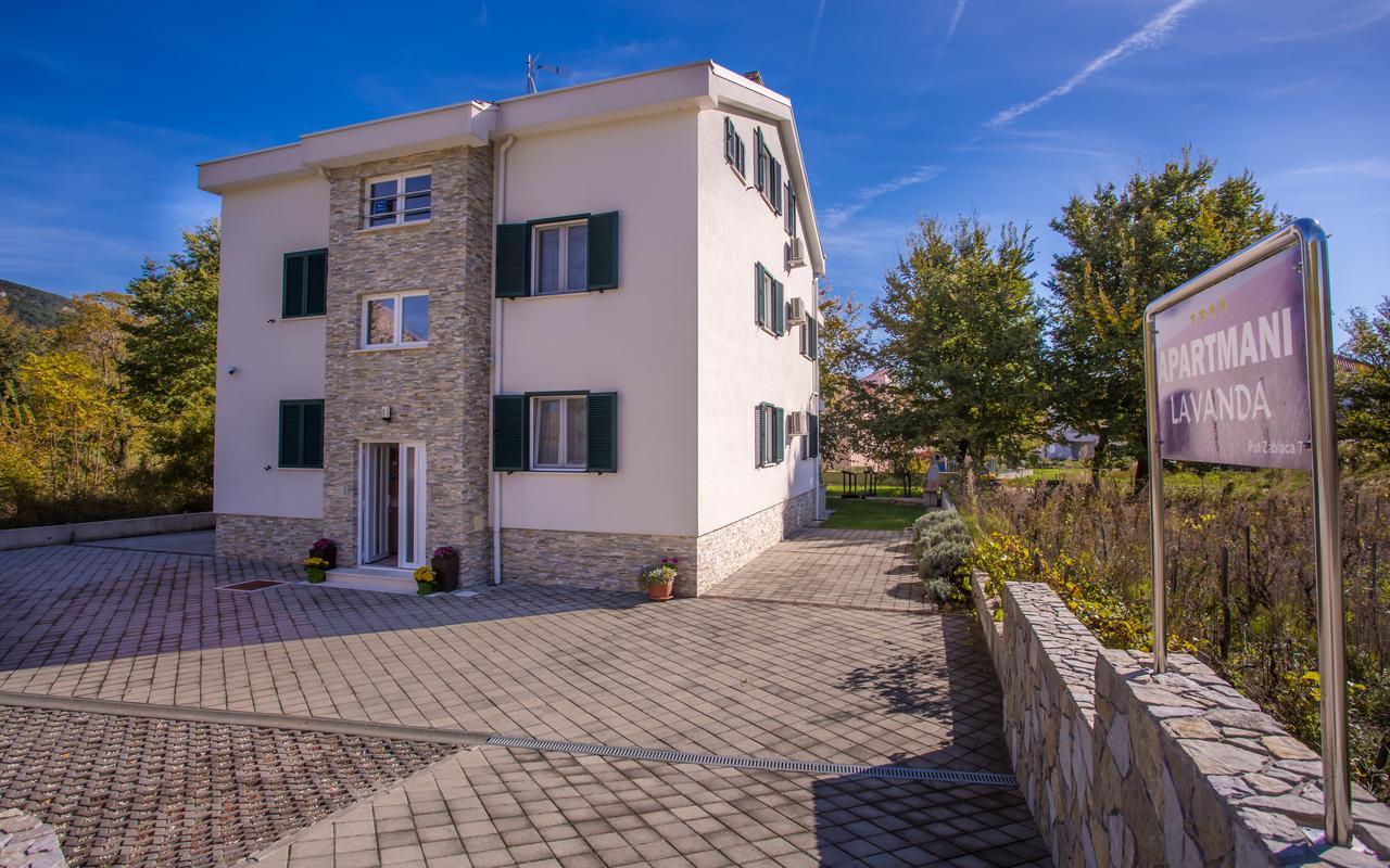 Apartments Lavanda Baška Exteriör bild